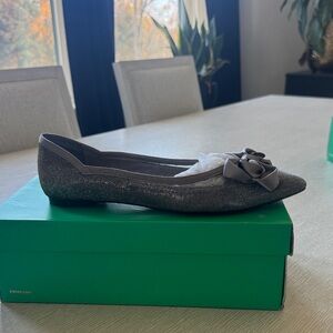 NEW Elegant Gray Women's Flats J. Renee